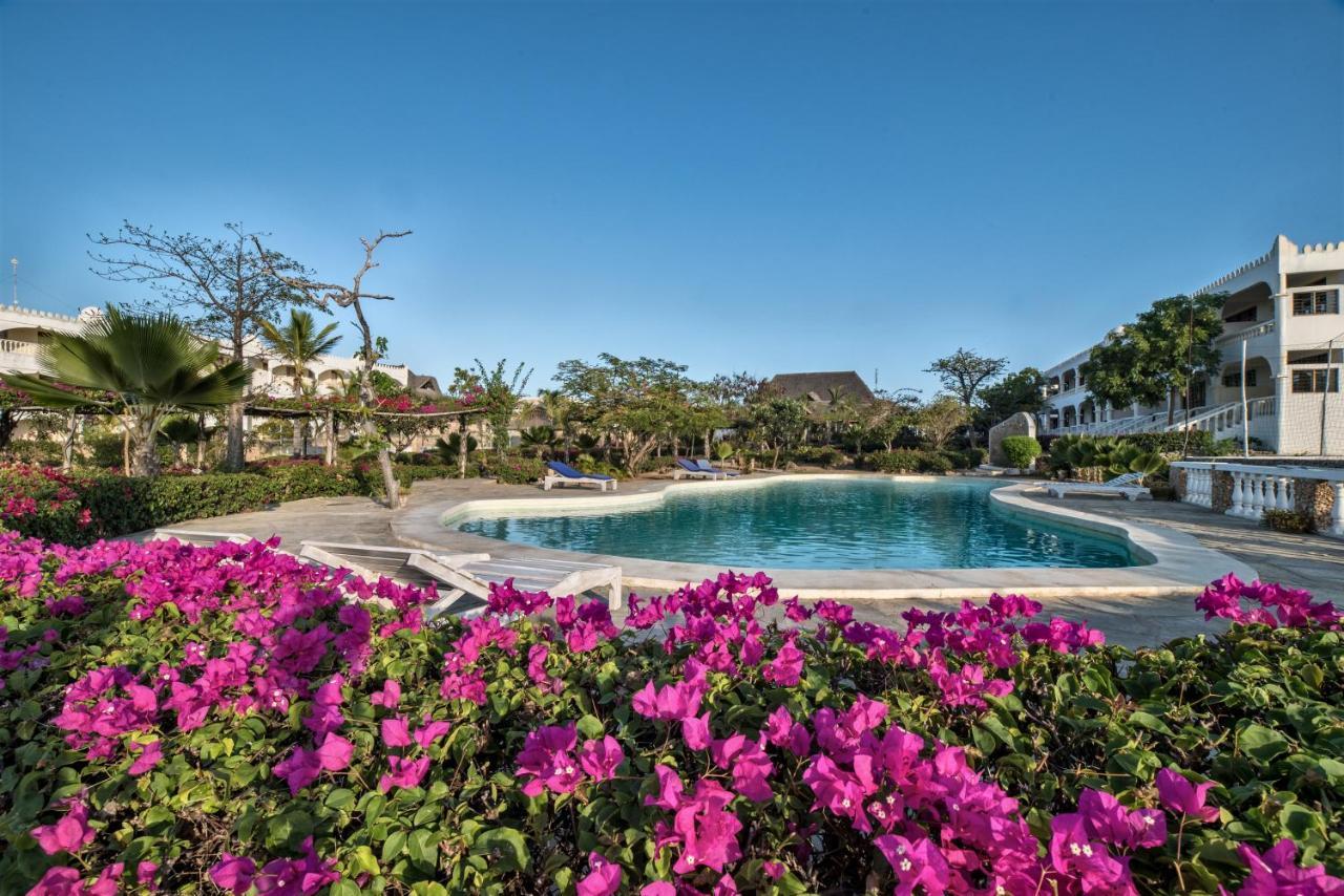 Jumbo Club Watamu Hotel Екстериор снимка