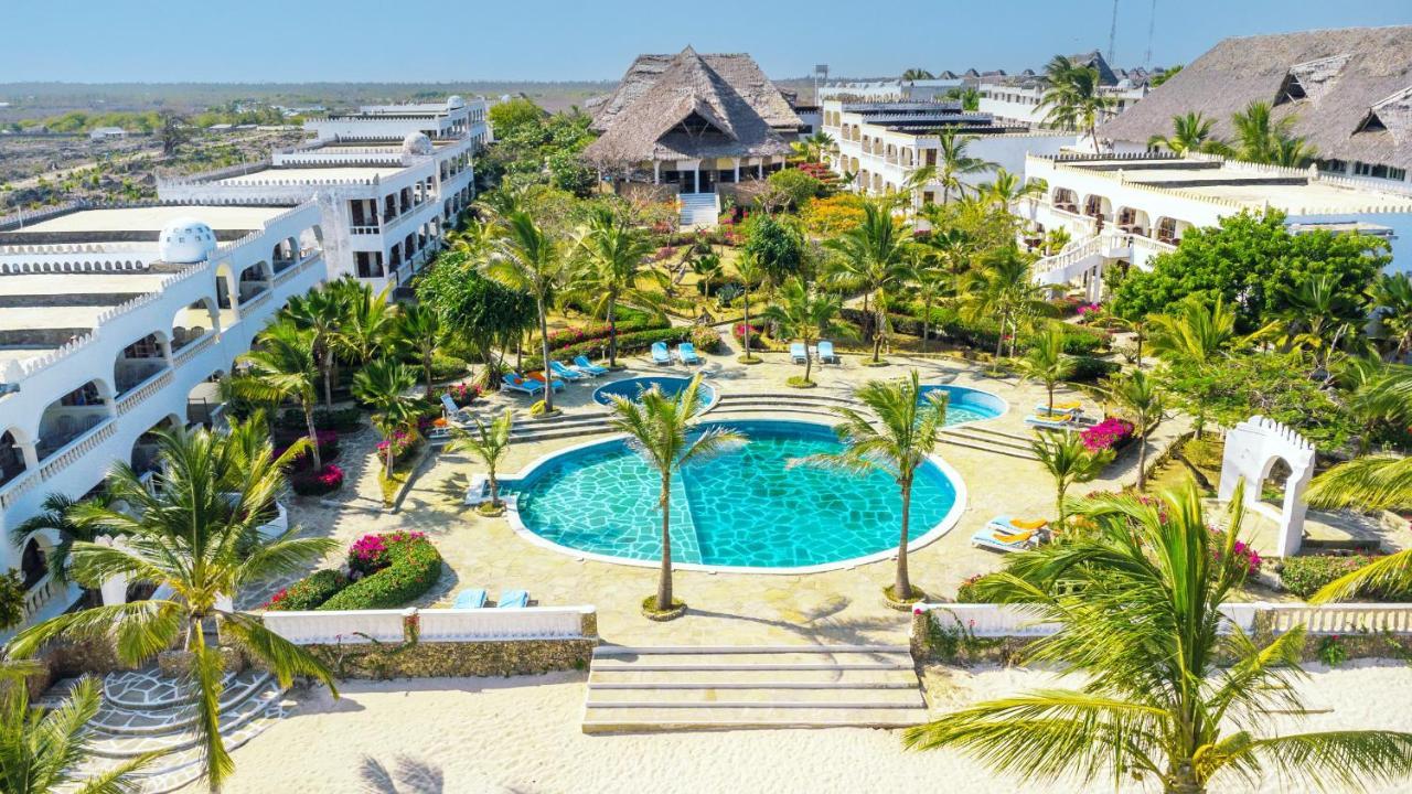 Jumbo Club Watamu Hotel Екстериор снимка
