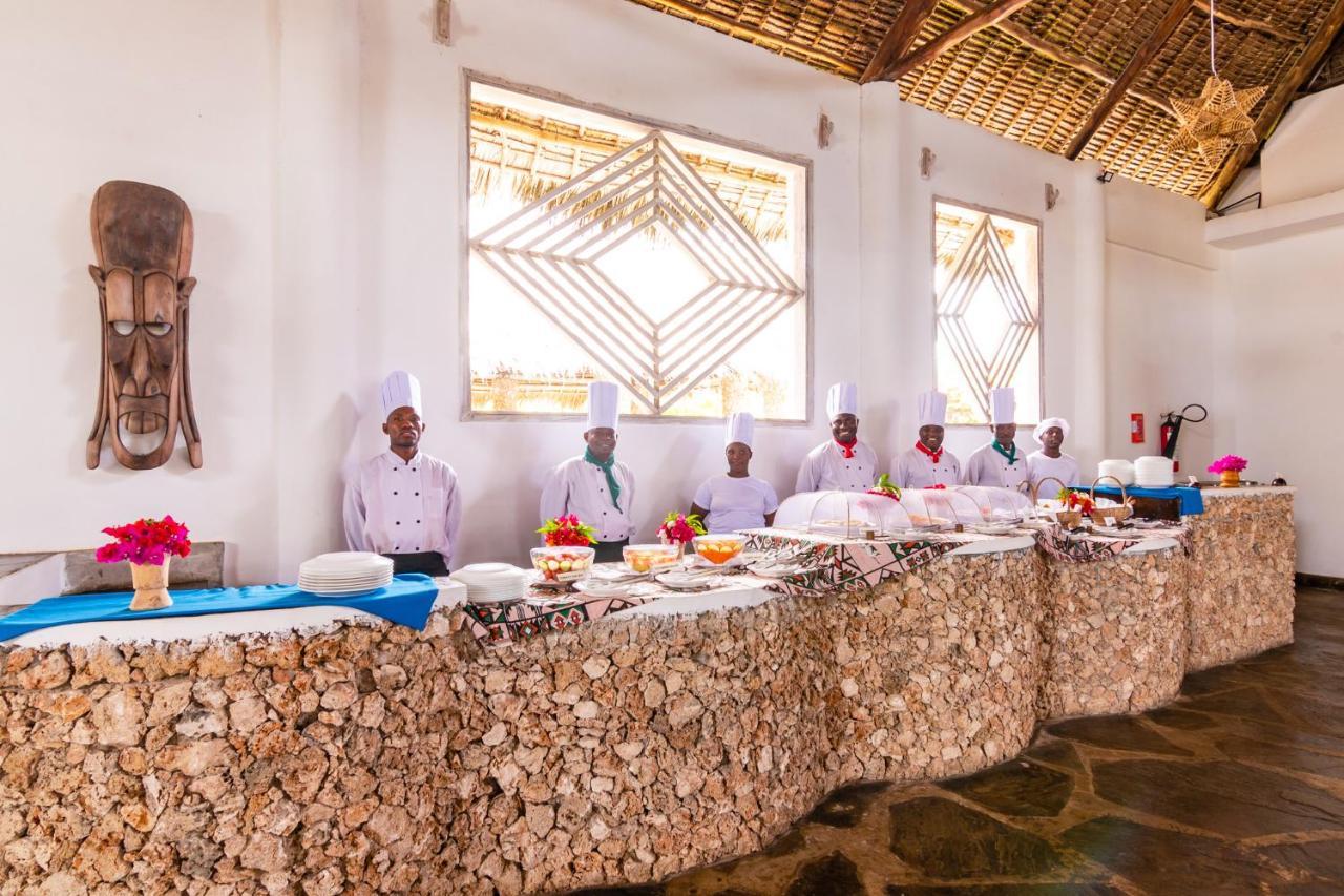 Jumbo Club Watamu Hotel Екстериор снимка