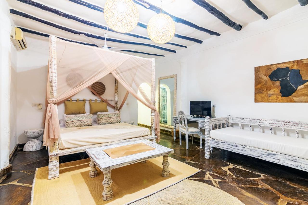 Jumbo Club Watamu Hotel Екстериор снимка