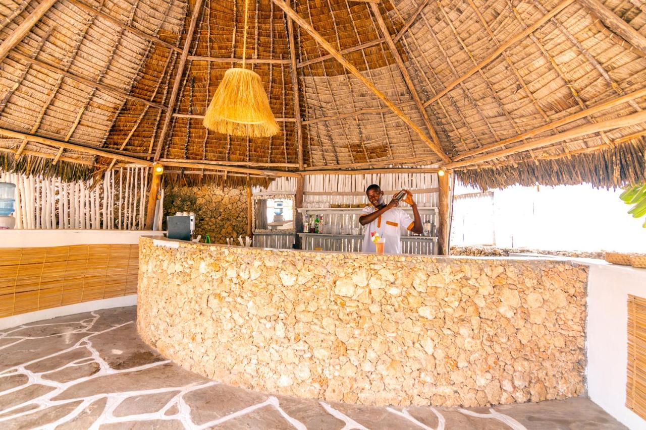 Jumbo Club Watamu Hotel Екстериор снимка